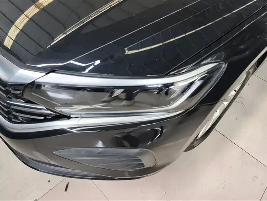 Volkswagen Passat, 2022