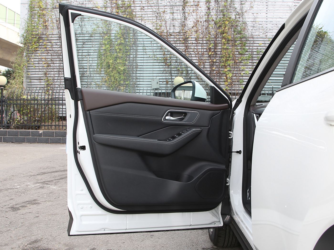 Nissan X-Trail, 2025