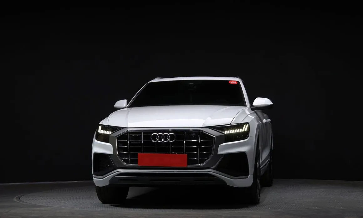 Audi Q8, 2021
