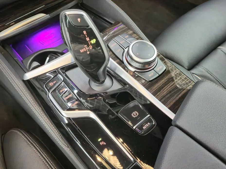 BMW 520i, 2022