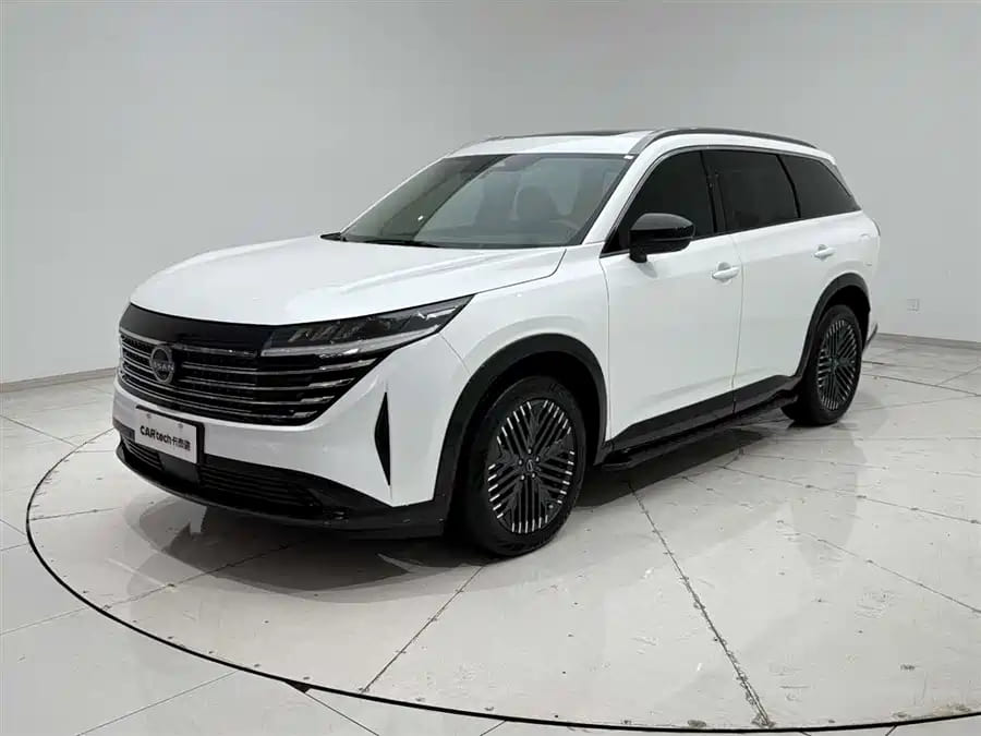 Купить Nissan Pathfinder 2025 года с пробегом новый