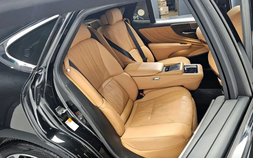 Lexus LS500, 2021