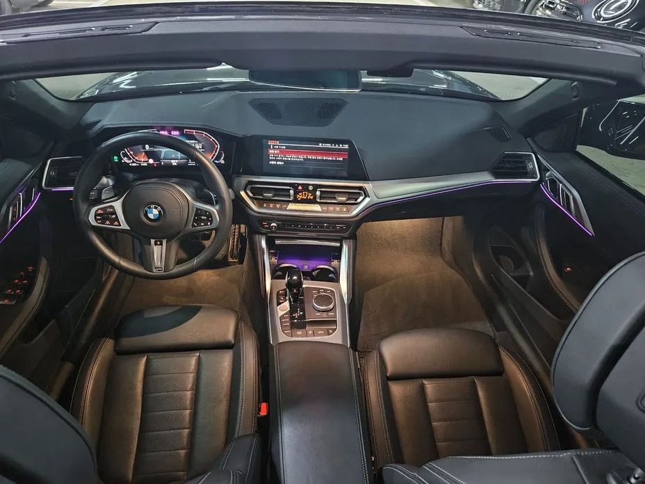 BMW 420i Convertible, 2022