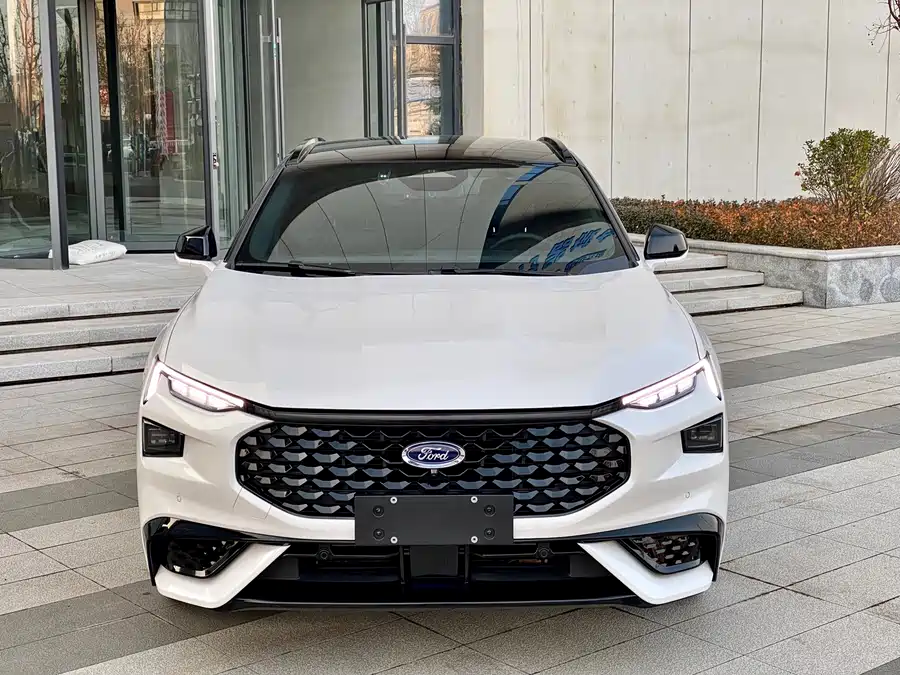 Ford Evos, 2022