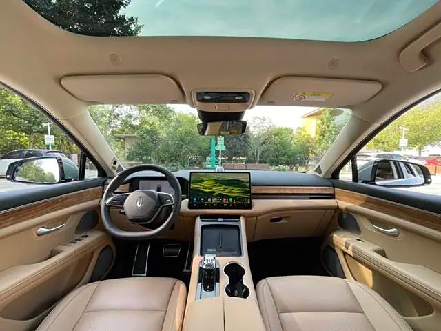 AITO M5, 2022
