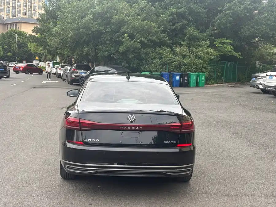 Volkswagen Passat, 2022