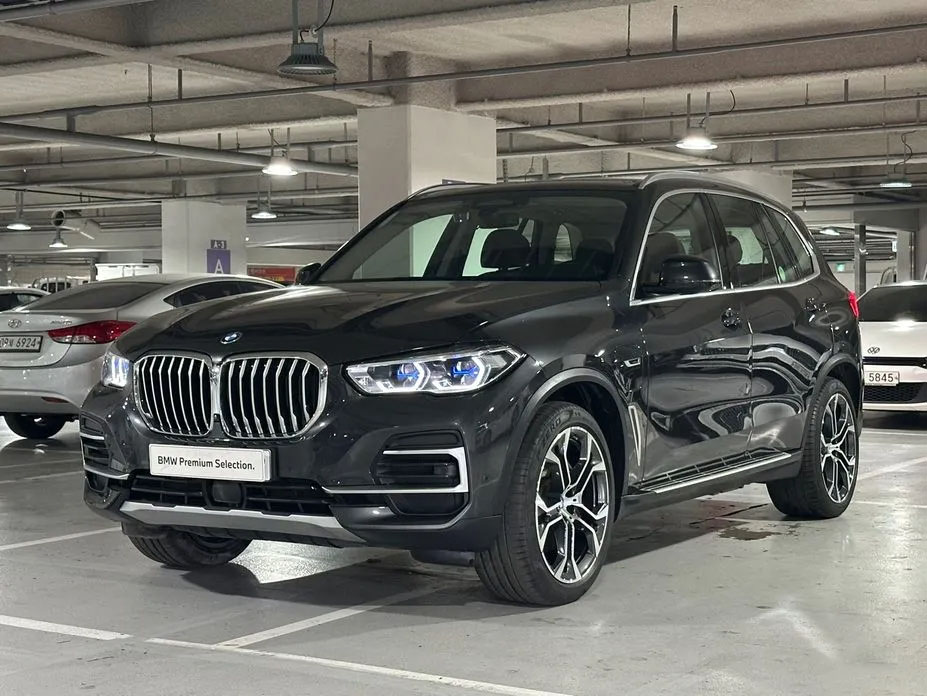 Купить BMW X5 2022 года с пробегом новый