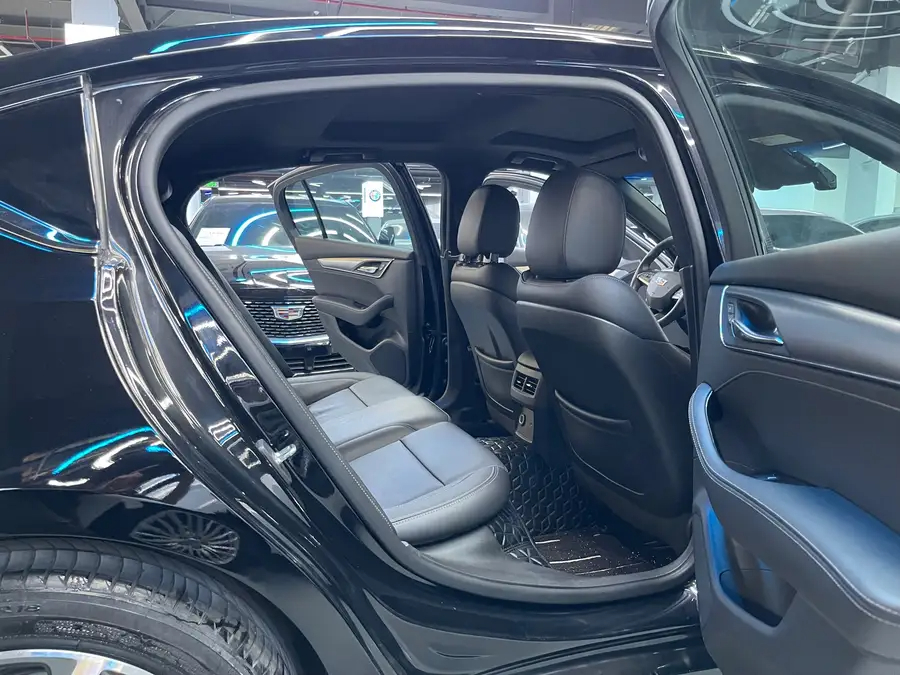 Cadillac CT5, 2022