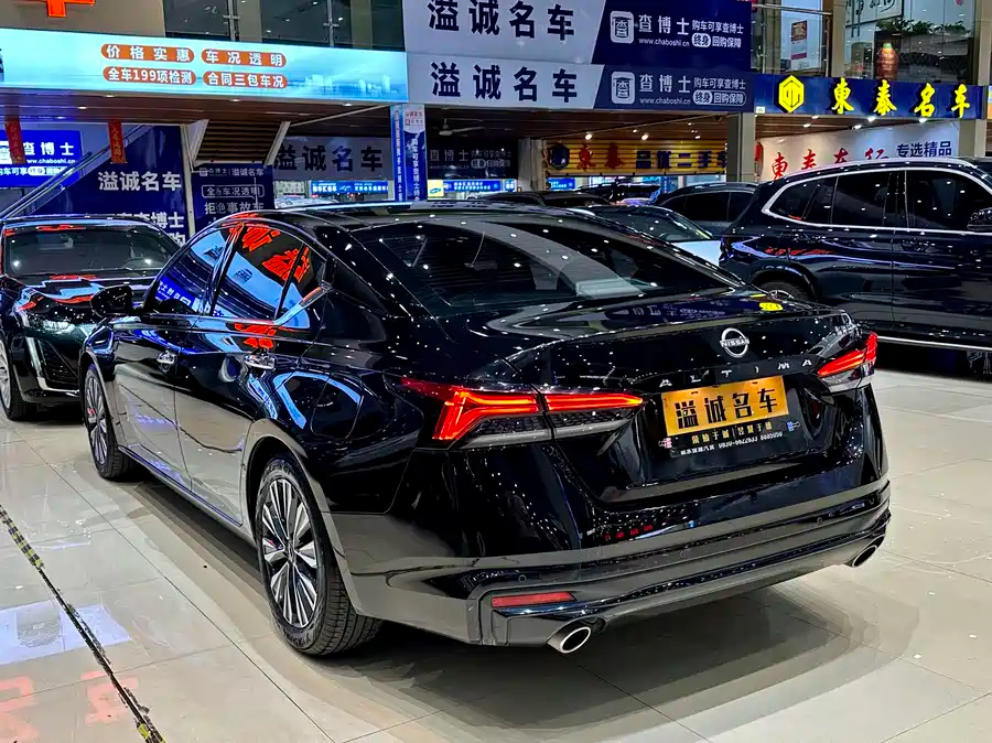 Nissan Altima, 2023