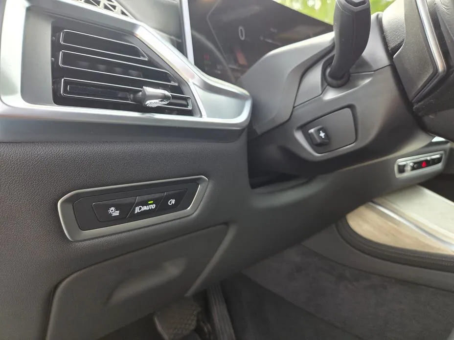BMW X7, 2025