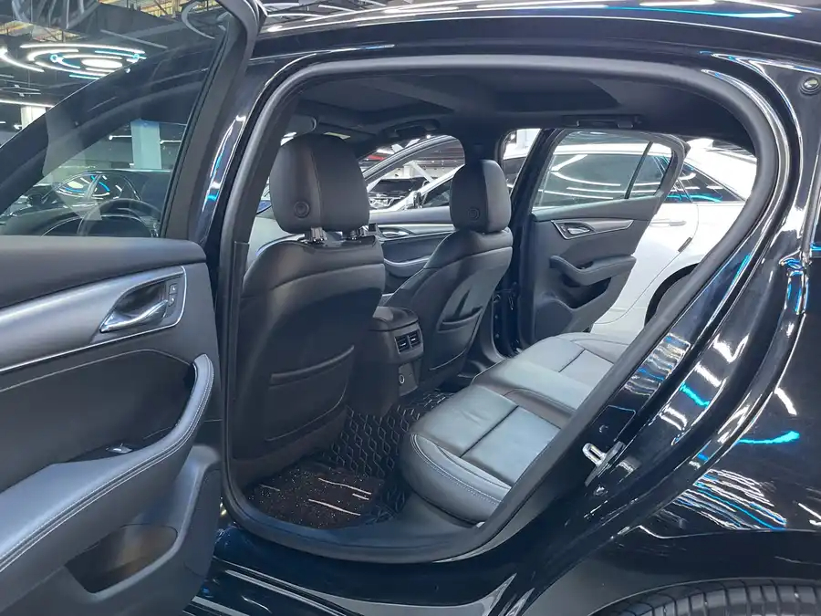 Cadillac CT5, 2022