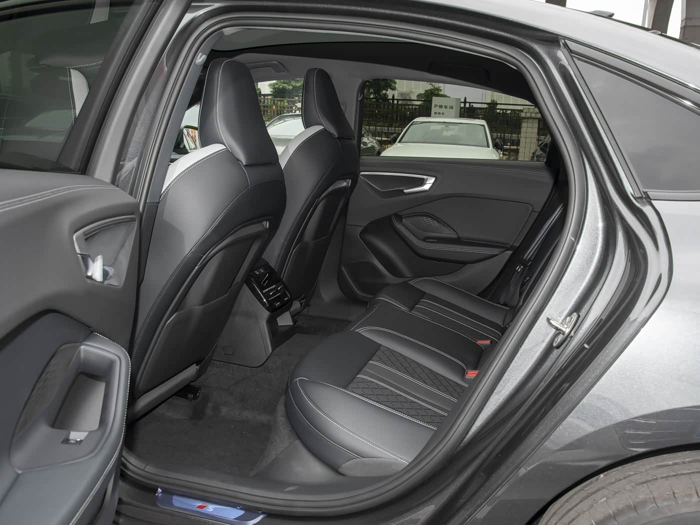 Audi A5L, 2025