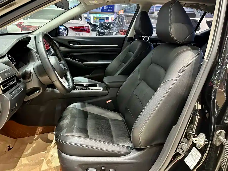 Nissan Altima, 2023