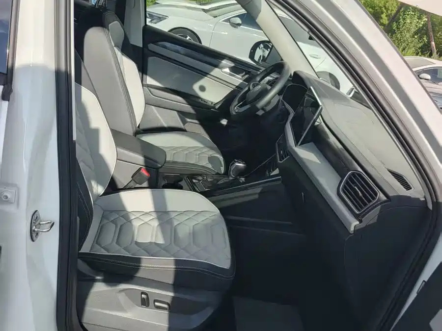Volkswagen Tayron, 2023