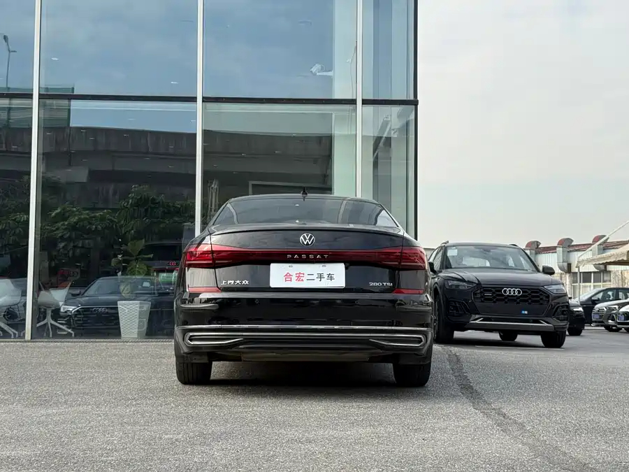 Volkswagen Passat, 2022
